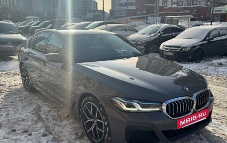 BMW 5 серия, 2020 год, 5 390 000 рублей, 3 фотография