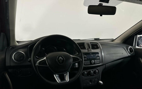 Renault Logan II, 2019 год, 927 000 рублей, 11 фотография