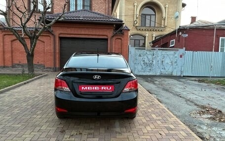 Hyundai Solaris II рестайлинг, 2015 год, 820 000 рублей, 6 фотография