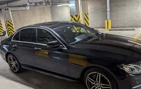 Mercedes-Benz E-Класс, 2019 год, 2 870 000 рублей, 5 фотография