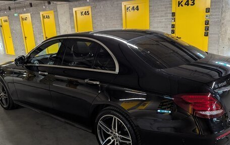 Mercedes-Benz E-Класс, 2019 год, 2 870 000 рублей, 8 фотография