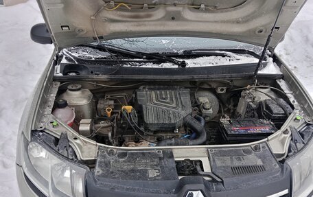 Renault Logan II, 2014 год, 355 000 рублей, 11 фотография