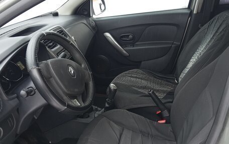 Renault Logan II, 2014 год, 355 000 рублей, 14 фотография