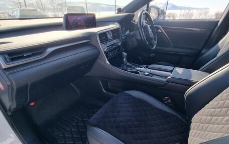 Lexus RX IV рестайлинг, 2017 год, 4 099 000 рублей, 20 фотография