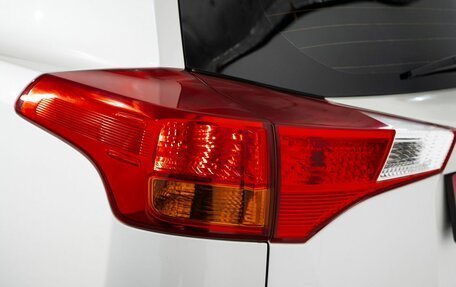 Toyota RAV4, 2014 год, 1 895 000 рублей, 23 фотография