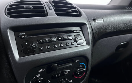 Peugeot 206, 2004 год, 327 000 рублей, 11 фотография