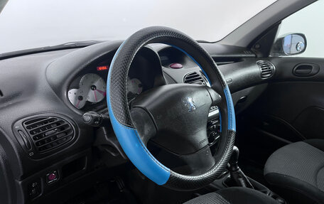 Peugeot 206, 2004 год, 327 000 рублей, 12 фотография