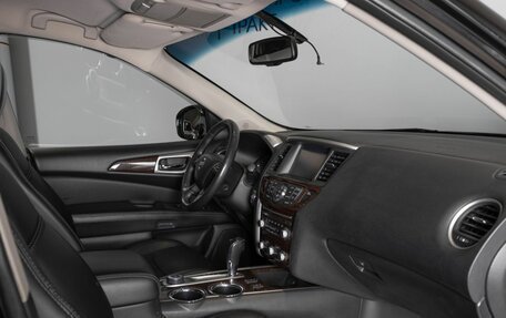 Nissan Pathfinder, 2015 год, 1 800 000 рублей, 7 фотография