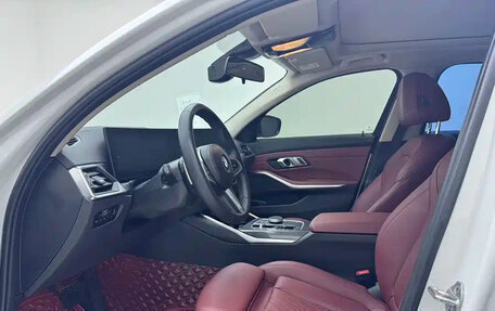 BMW 3 серия, 2023 год, 3 499 911 рублей, 10 фотография