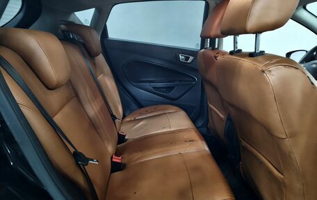 Ford Fiesta, 2016 год, 813 000 рублей, 11 фотография