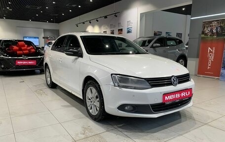 Volkswagen Jetta VI, 2014 год, 849 000 рублей, 3 фотография