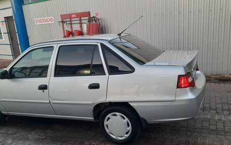 Daewoo Nexia I рестайлинг, 2011 год, 370 000 рублей, 9 фотография