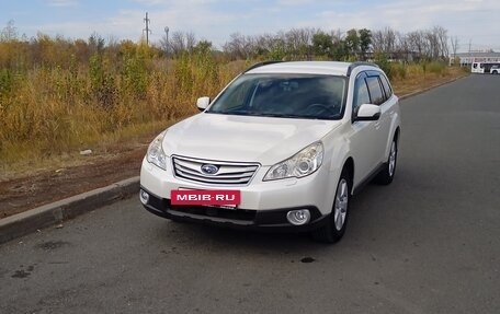 Subaru Outback IV рестайлинг, 2011 год, 1 100 000 рублей, 7 фотография