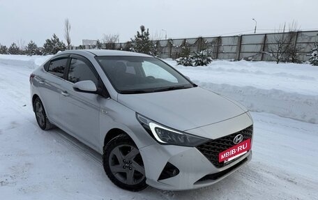 Hyundai Solaris II рестайлинг, 2020 год, 1 680 000 рублей, 2 фотография