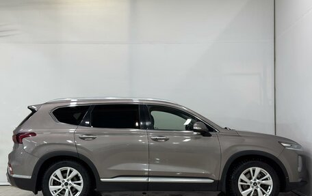Hyundai Santa Fe III рестайлинг, 2018 год, 2 449 000 рублей, 9 фотография