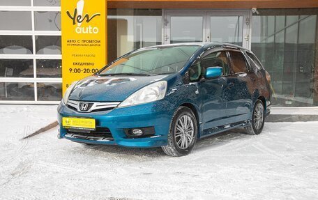 Honda Fit Shuttle I рестайлинг, 2013 год, 985 000 рублей, 3 фотография