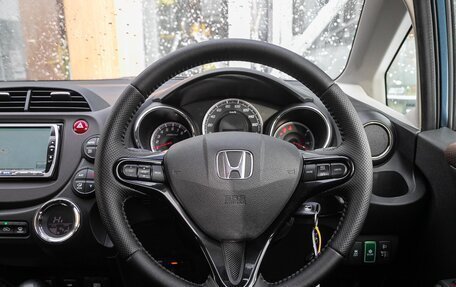 Honda Fit Shuttle I рестайлинг, 2013 год, 985 000 рублей, 19 фотография