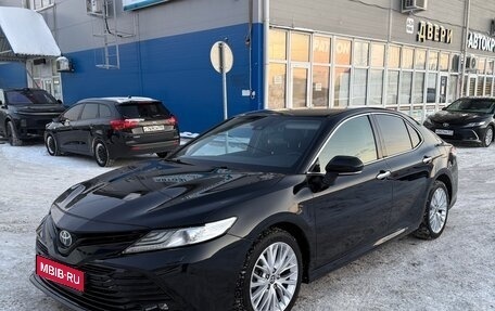 Toyota Camry, 2020 год, 2 550 000 рублей, 2 фотография