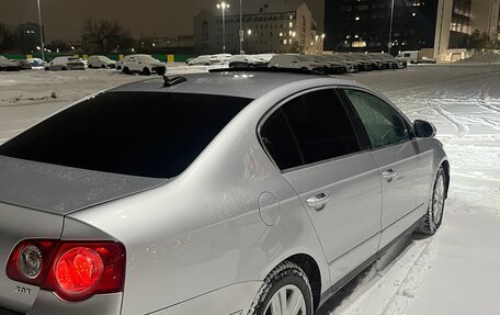 Volkswagen Passat B6, 2005 год, 590 000 рублей, 4 фотография