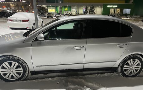 Volkswagen Passat B6, 2005 год, 590 000 рублей, 5 фотография