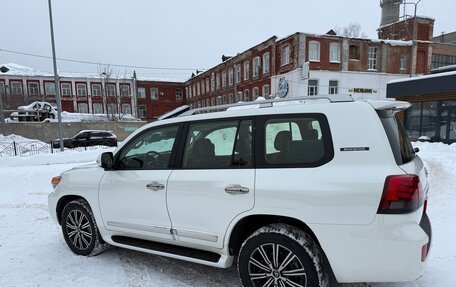 Toyota Land Cruiser 200, 2014 год, 10 фотография