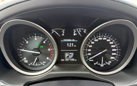 Toyota Land Cruiser 200, 2014 год, 20 фотография