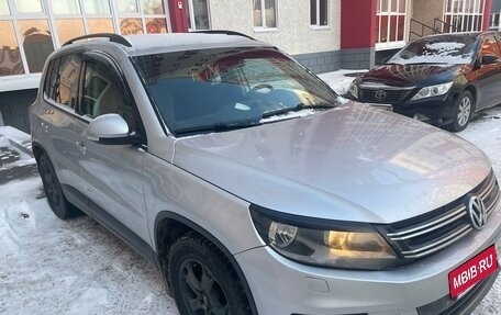 Volkswagen Tiguan I, 2011 год, 900 000 рублей, 3 фотография