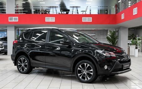 Toyota RAV4, 2015 год, 1 750 000 рублей, 3 фотография