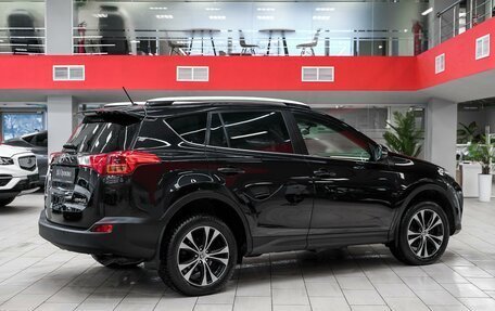 Toyota RAV4, 2015 год, 1 750 000 рублей, 2 фотография