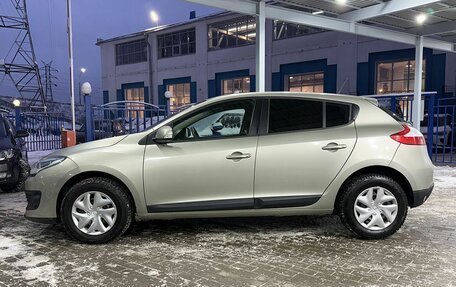 Renault Megane III, 2014 год, 799 000 рублей, 2 фотография