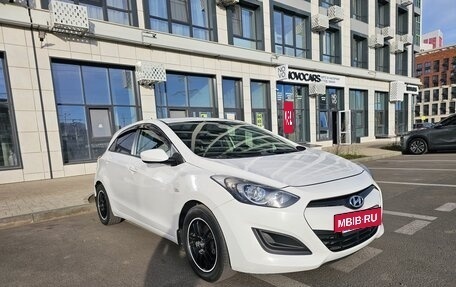 Hyundai i30 II рестайлинг, 2012 год, 860 000 рублей, 2 фотография