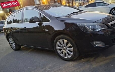 Opel Astra J, 2012 год, 850 000 рублей, 3 фотография