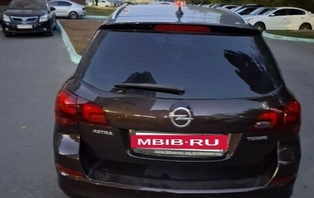 Opel Astra J, 2012 год, 850 000 рублей, 4 фотография