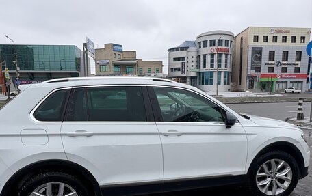 Volkswagen Tiguan I, 2017 год, 2 500 000 рублей, 4 фотография