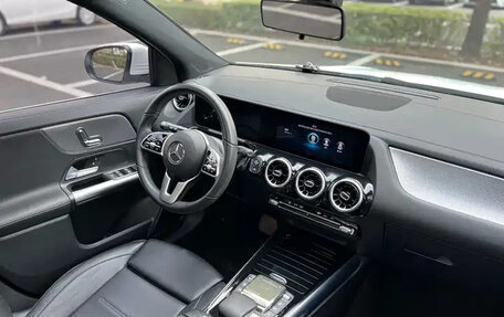 Mercedes-Benz GLA, 2022 год, 2 100 003 рублей, 8 фотография