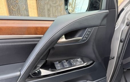 Lexus LX III, 2018 год, 6 970 000 рублей, 13 фотография