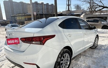 Hyundai Solaris II рестайлинг, 2018 год, 1 589 000 рублей, 6 фотография