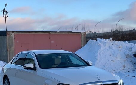 Mercedes-Benz E-Класс, 2017 год, 3 850 000 рублей, 3 фотография