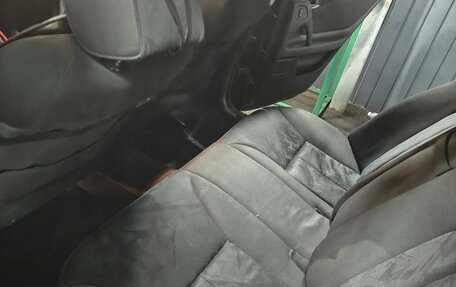 Mercedes-Benz E-Класс, 1997 год, 400 000 рублей, 6 фотография