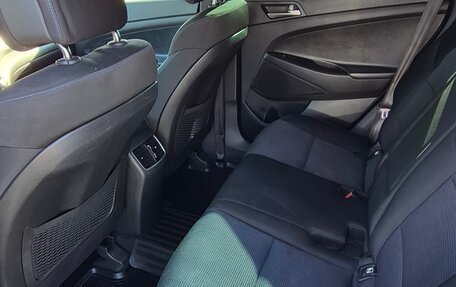 Hyundai Tucson III, 2018 год, 2 210 000 рублей, 9 фотография