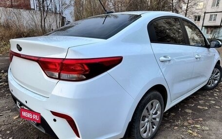 KIA Rio IV, 2018 год, 1 050 000 рублей, 17 фотография