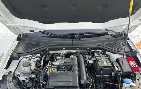 Volkswagen T-Roc I, 2022 год, 1 800 000 рублей, 16 фотография