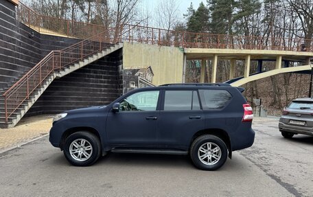 Toyota Land Cruiser Prado 150 рестайлинг 2, 2014 год, 3 650 000 рублей, 2 фотография
