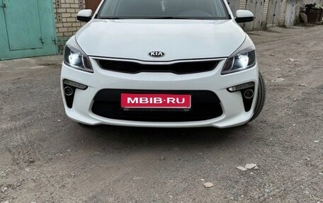 KIA Rio IV, 2017 год, 1 400 000 рублей, 1 фотография