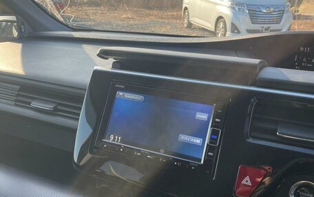 Honda Stepwgn IV, 2021 год, 2 950 000 рублей, 24 фотография