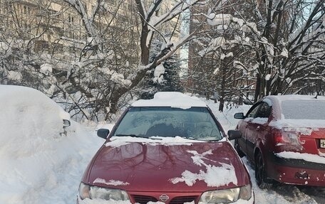 Nissan Almera, 1997 год, 60 000 рублей, 1 фотография