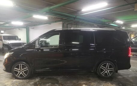 Mercedes-Benz V-Класс, 2021 год, 6 000 000 рублей, 10 фотография