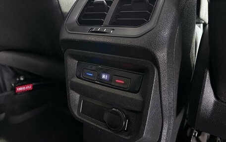 Volkswagen Tiguan II, 2021 год, 2 499 000 рублей, 18 фотография