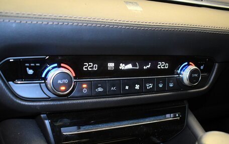 Mazda 6, 2019 год, 2 450 000 рублей, 22 фотография