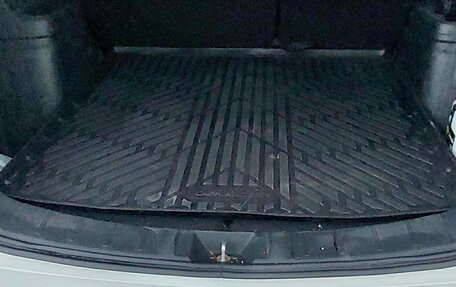 Mitsubishi Outlander III рестайлинг 3, 2018 год, 1 700 000 рублей, 13 фотография